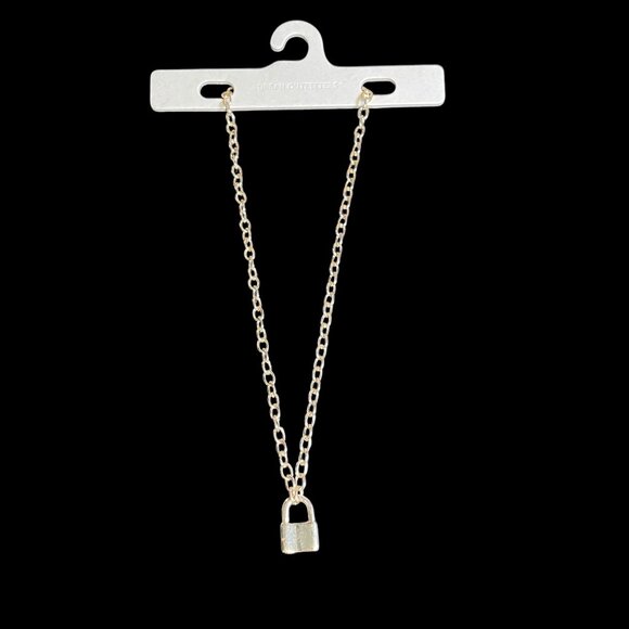 Urban Outfitters Gold Padlock Pendant Necklace Chunky Y2K Grunge Edgy Statement - Picture 3 of 6